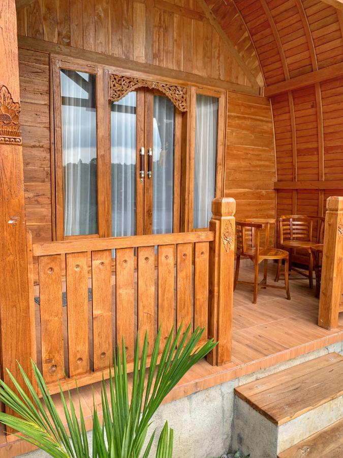 Besakih Homestay & Villa Exteriör bild